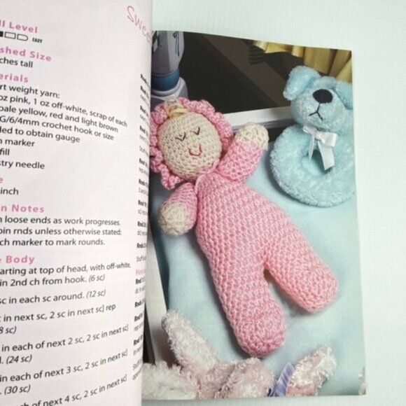 Oh Baby! Crochet Book 63 Patterns Paperback 2010 - Picture 6 of 9